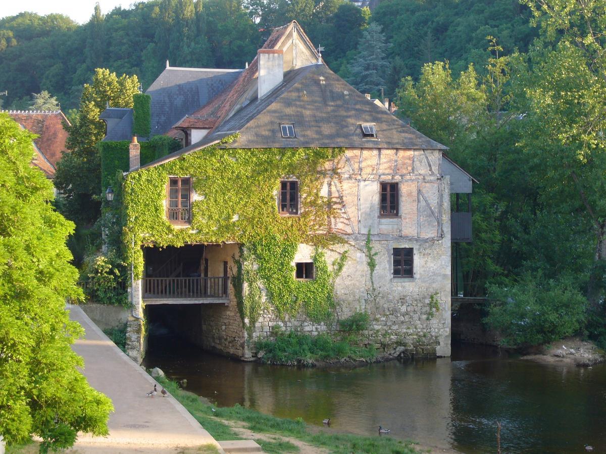 Le Canard Au Parapluie Rouge Bed & Breakfast Celon Bagian luar foto